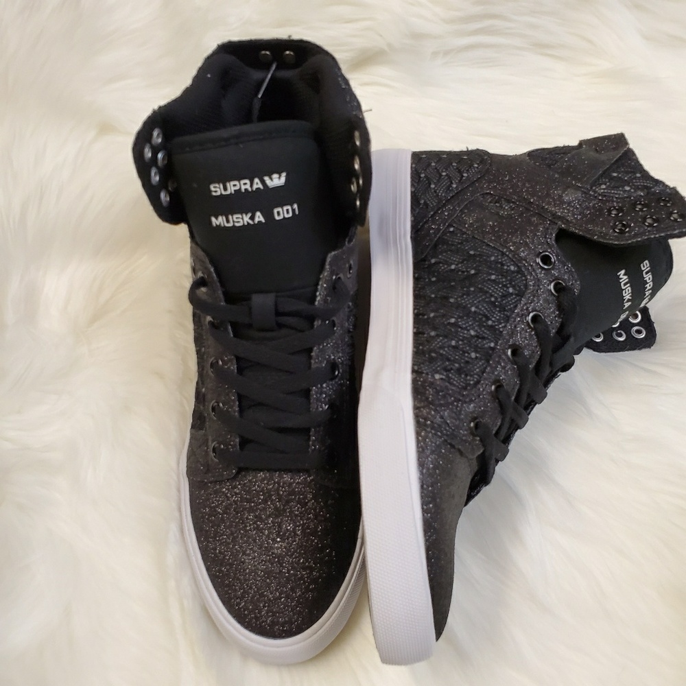 SUPRA Women's Skytop Black  Sneaker SZ 9.5